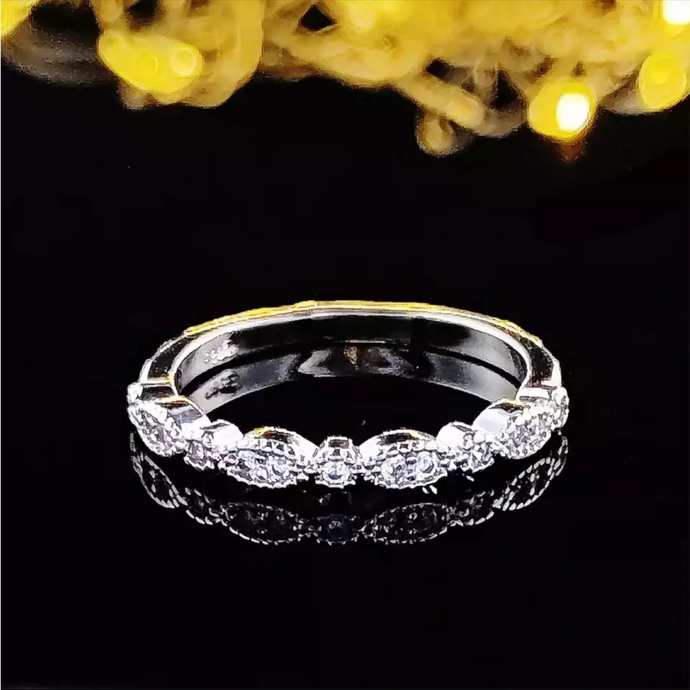 New 935 Silver Twist Fashion Promise Eternity Band Wedding Ring